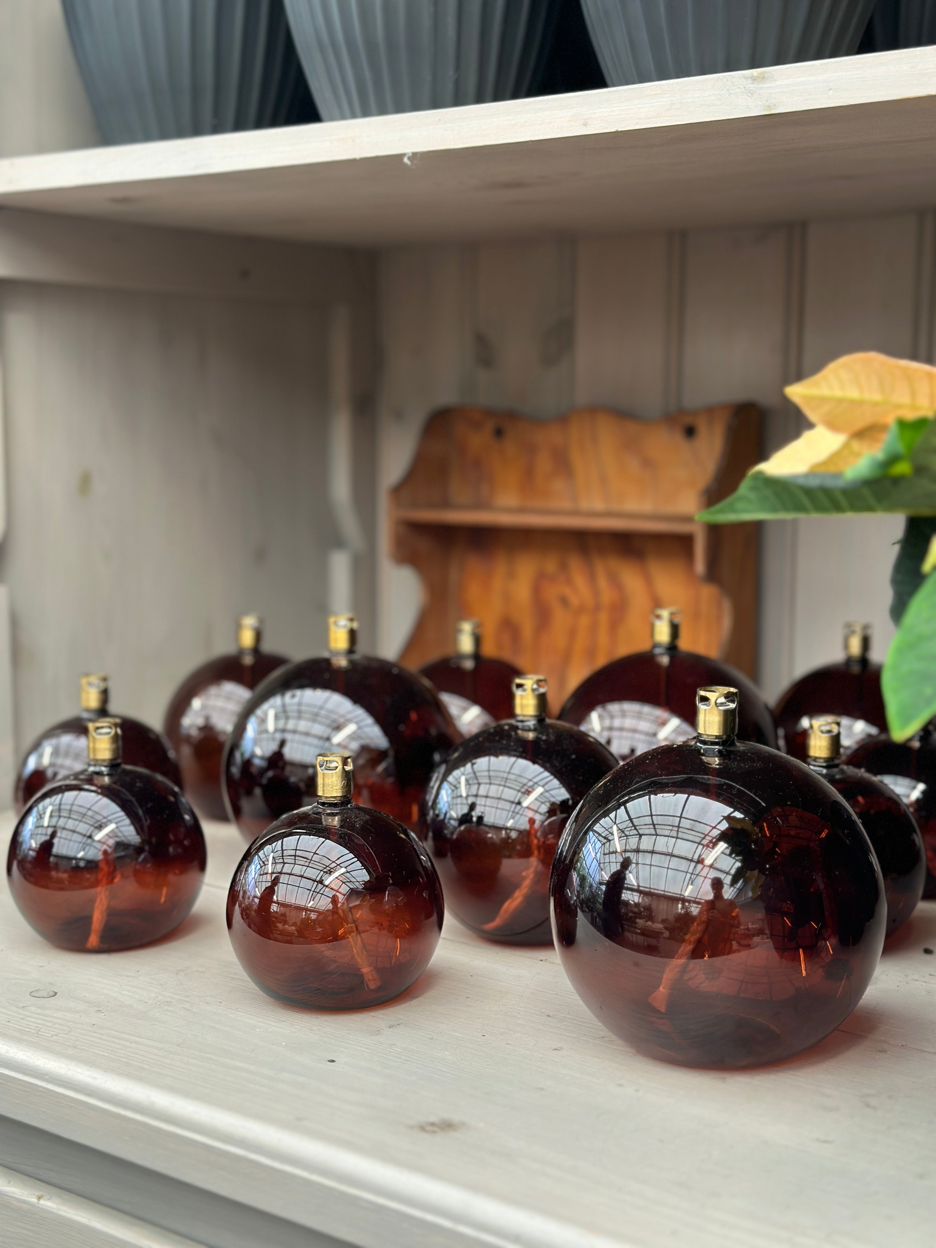 Oljelampa i färgat glas